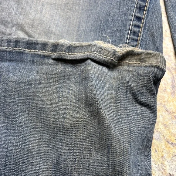 Ariat Women's Mid Rise Boot Cut Jeans - Faded Blue, 30L - Picture 3 of 8